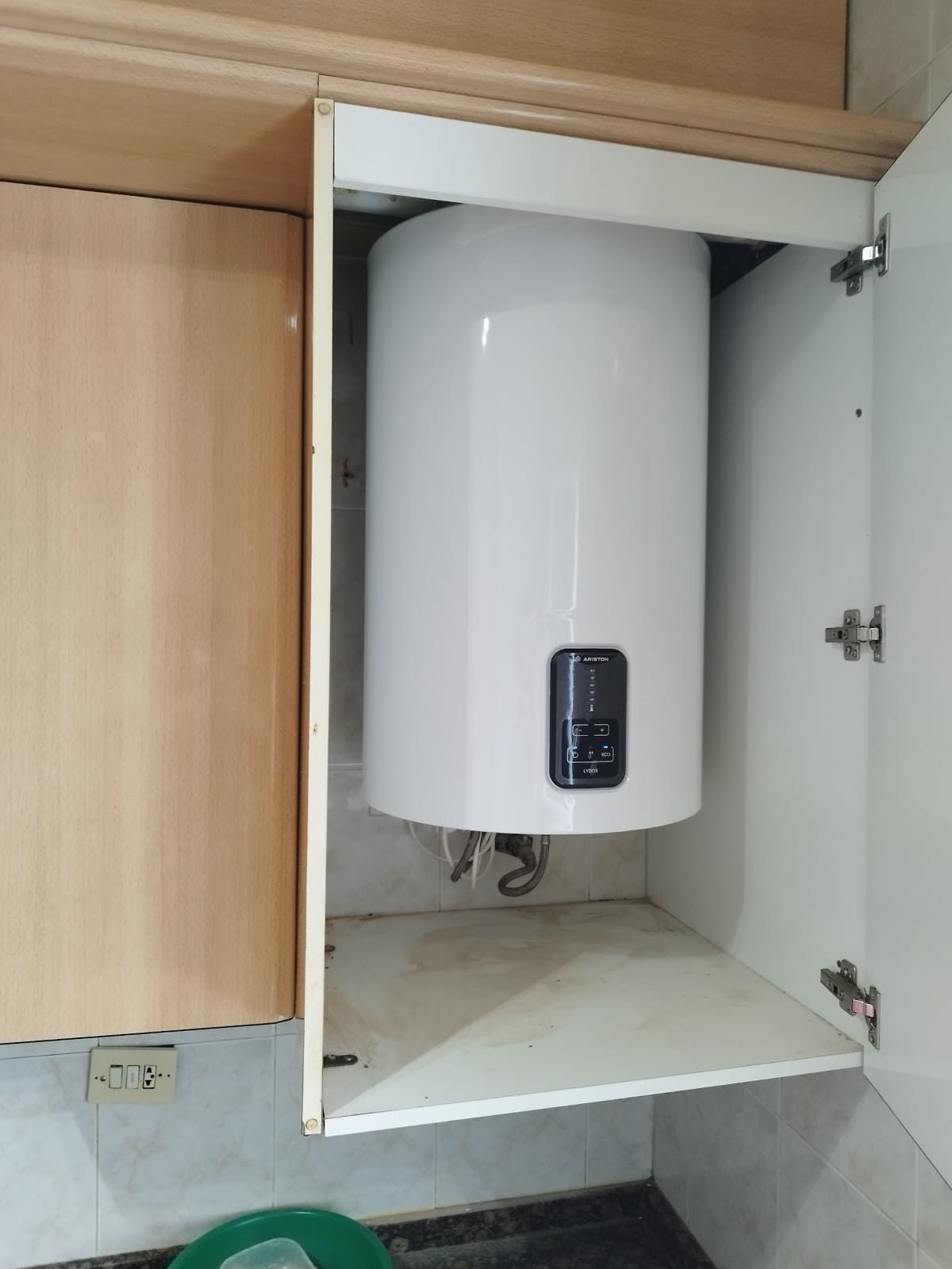 Termo instalado en vivienda